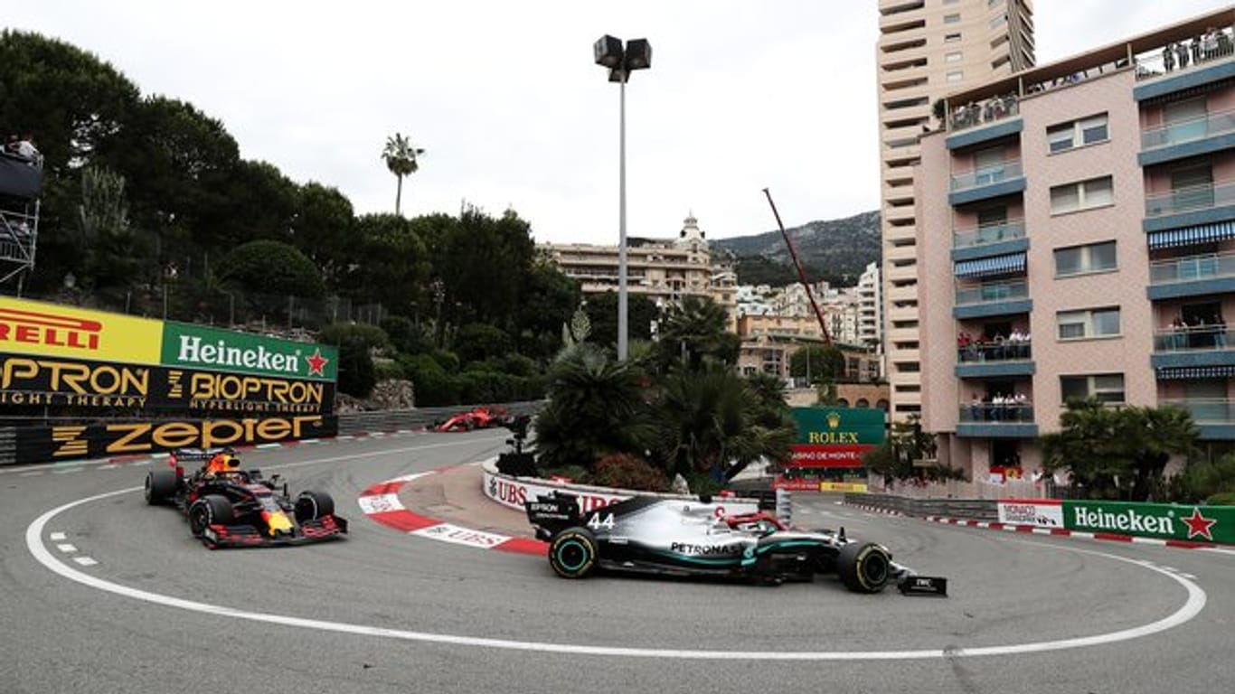 Monaco hält trotz der Coronavirus-Pandemie an seinen Plänen für das Formel-1-Rennen Ende Mai in Monte Carlo fest.