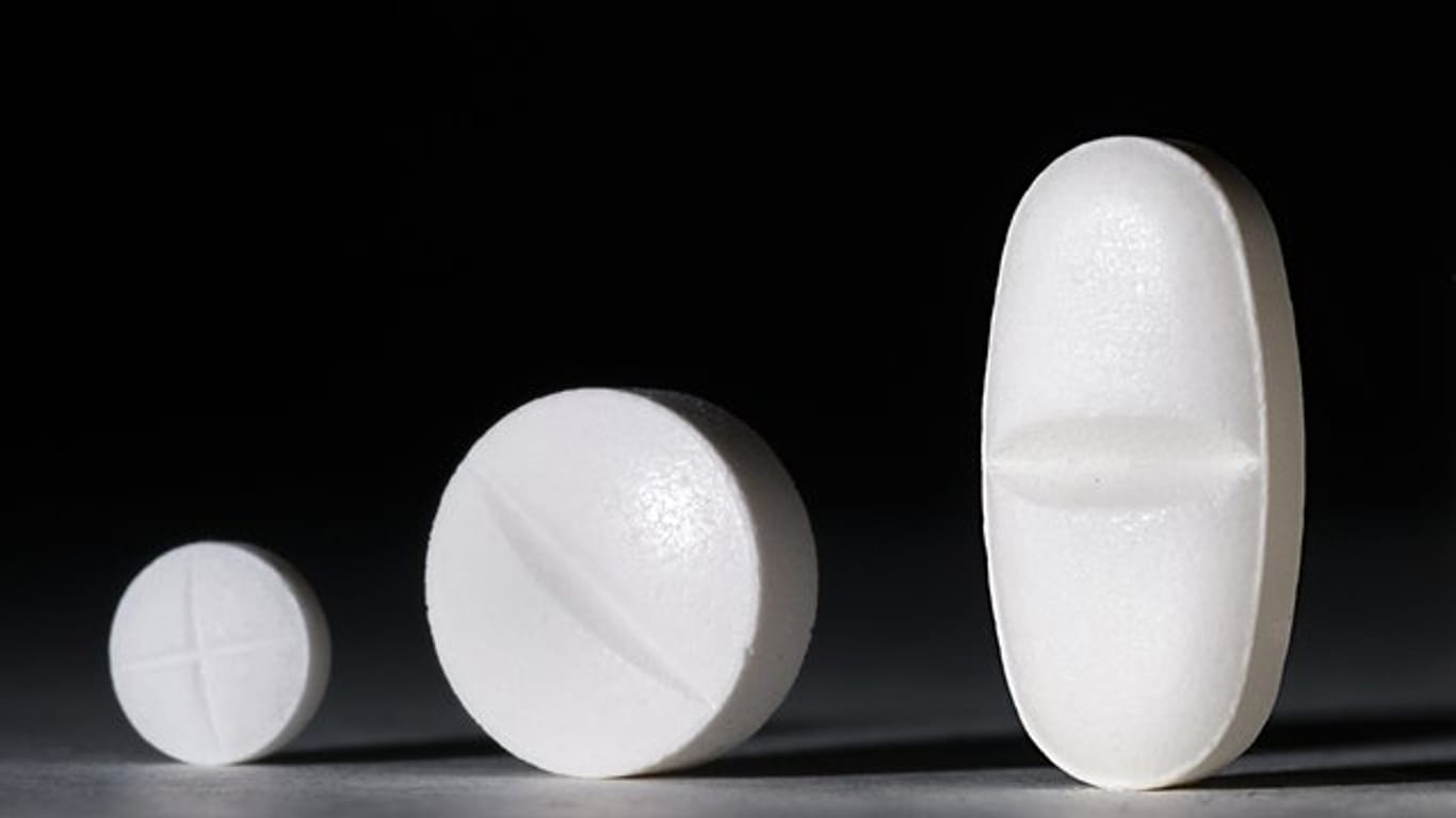 In Apotheken werden Paracetamol und Ibuprofen weitgehend ohne Rezept verkauft.