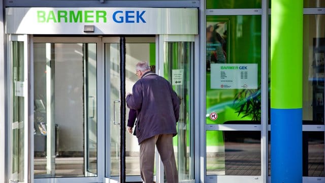 Aufgrund der aktuellen Coronavirus-Krise schließt die Barmer Krankenkasse vorerst jede ihre Geschäftsstellen in Deutschland. Aufgrund der aktuellen Coronavirus-Krise schließt die Barmer Krankenkasse vorerst jede ihre Geschäftsstellen in Deutschland.