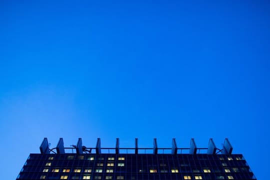 Krankenhäuser und Universitätskliniken bereiten sich wegen der Ausbreitung des Coronavirus auf die Aufnahme von mehr Patienten vor.