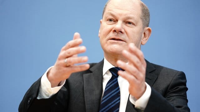 Kann Bundesfinanzminister Olaf Scholz (SPD) die schwarze Null halten? Es wird vom Fortgang der Coronakrise abhängen. Kann Bundesfinanzminister Olaf Scholz (SPD) die schwarze Null halten? Es wird vom Fortgang der Coronakrise abhängen.