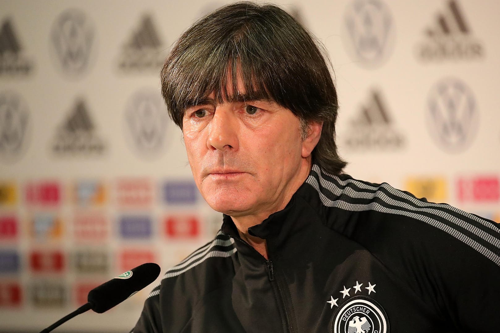 Wie äußert er sich zur EM-Absage? Nationaltrainer Jogi Löw.