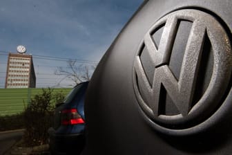 Entschädigung von VW im Dieselskandal: Die Vergleichsangebote flattern den Betroffenen bald ins Haus.