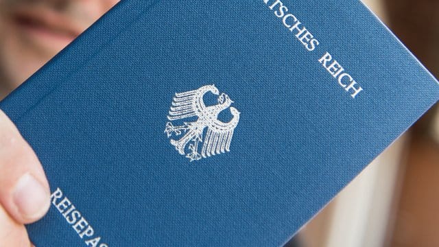 Seehofer verbietet eine Reichsbürger-Gruppe.