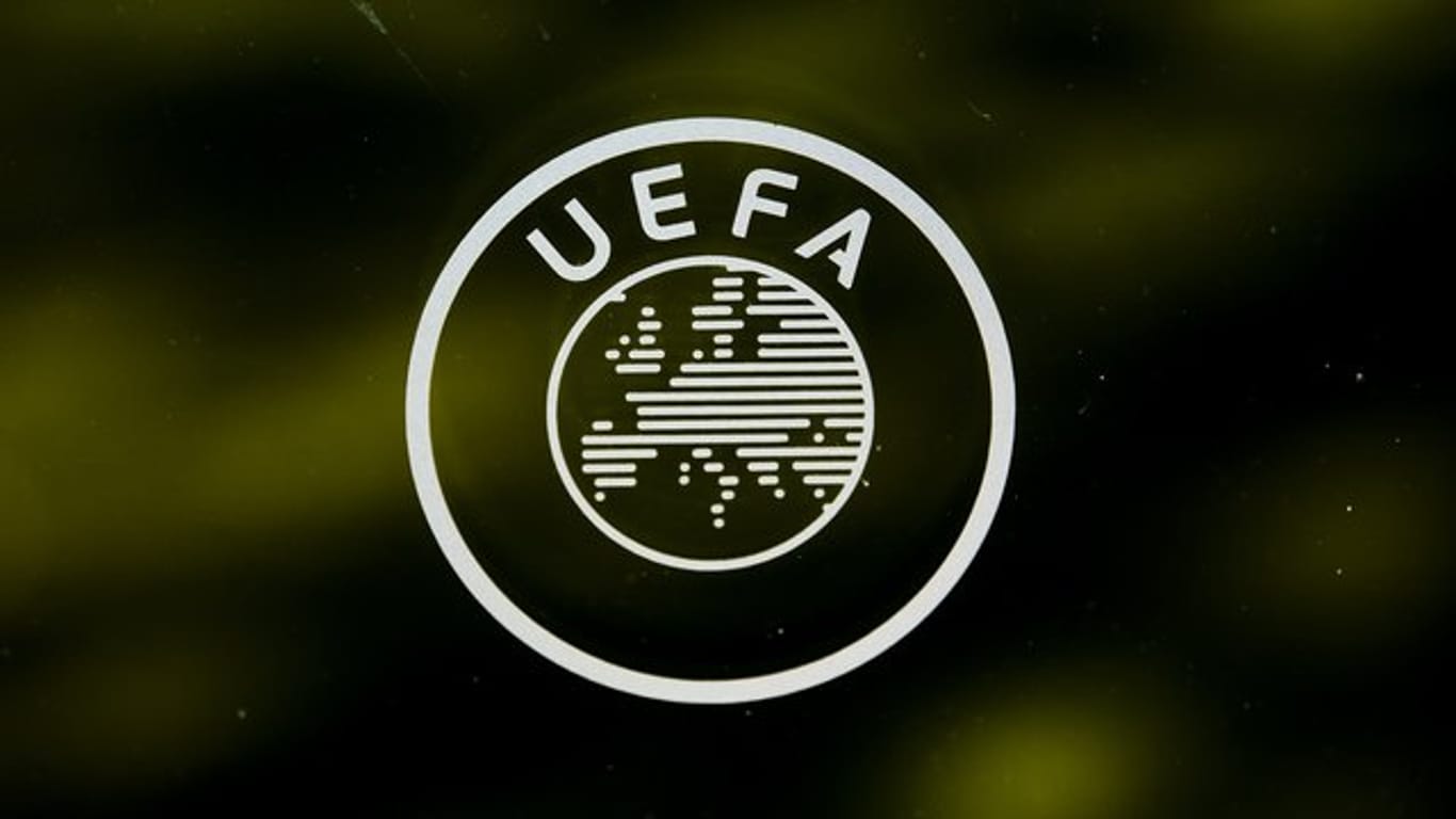 Die UEFA hat die Europameisterschaften der U17-Junioren und U 17-Juniorinnen bis auf Weiteres verschoben.
