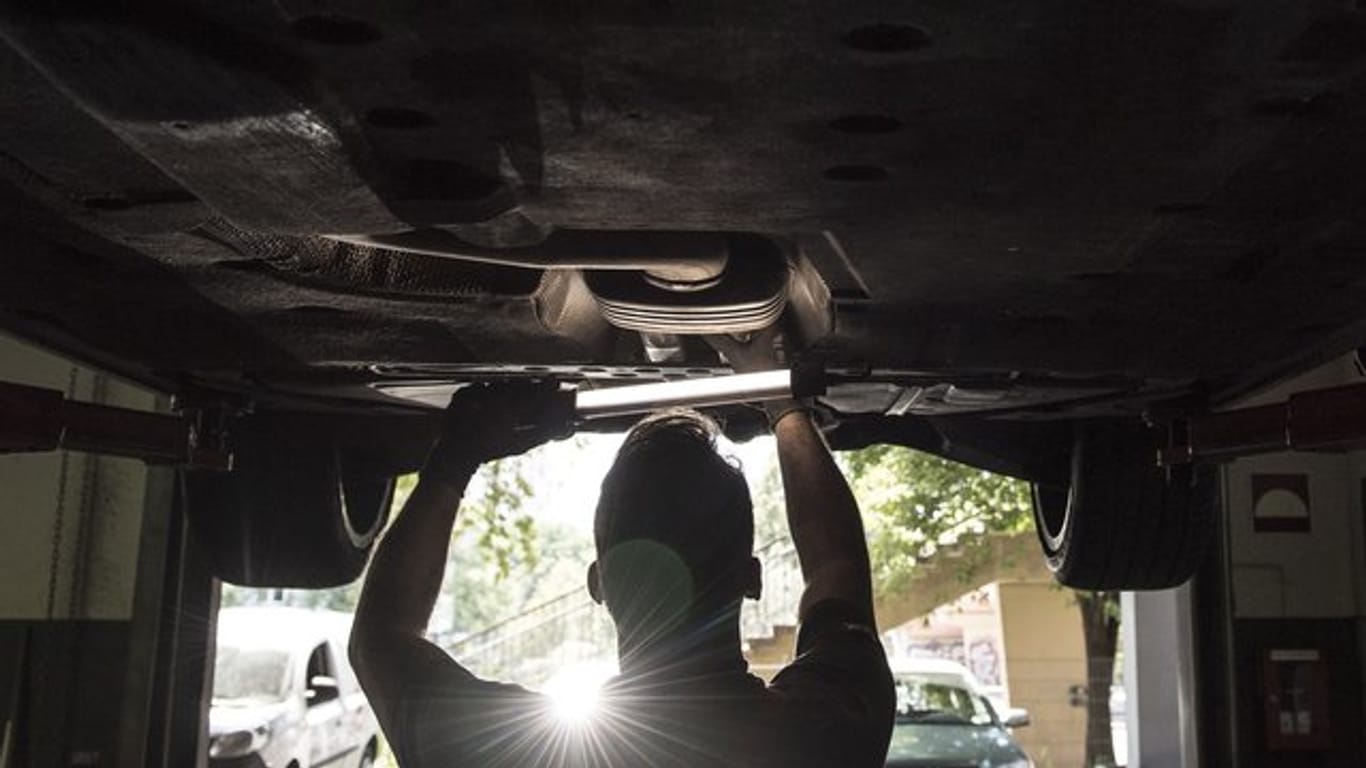 Sicherheitsrelevante Reparaturen sollten Autobesitzer nicht aufschieben.