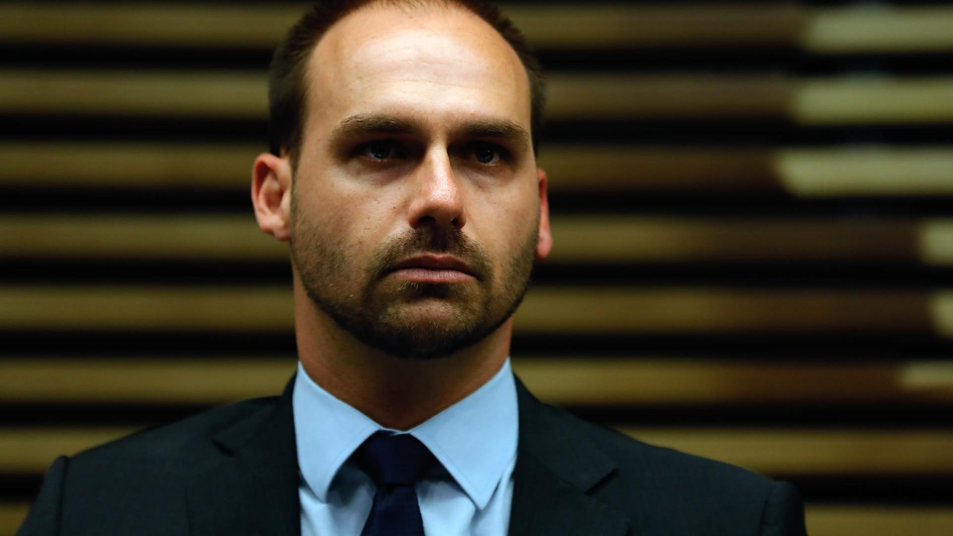 Präsidentensohn: Eduardo Bolsonaro schrieb auf Twitter: "China ist schuld, Freiheit wäre die Lösung." Präsidentensohn: Eduardo Bolsonaro schrieb auf Twitter: "China ist schuld, Freiheit wäre die Lösung."