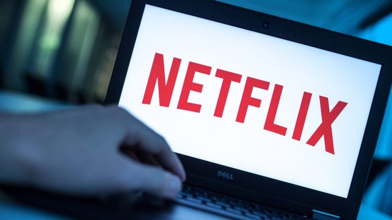 Für 30 Tage wird Netflix die Datenmengen in seinem Video-Streamingdienst in Europa drosseln.