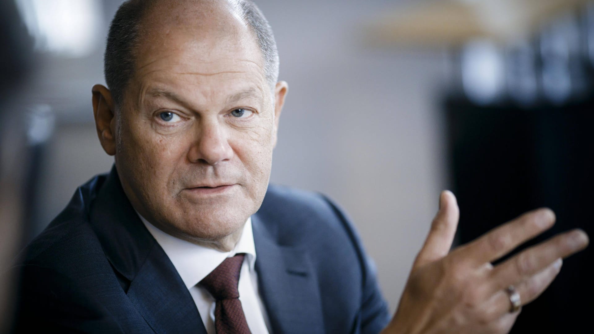 Bundesfinanzminister Olaf Scholz: In der Corona-Krise soll die Schuldenbremse aufgehoben werden. (Archivbild) Bundesfinanzminister Olaf Scholz: In der Corona-Krise soll die Schuldenbremse aufgehoben werden. (Archivbild)