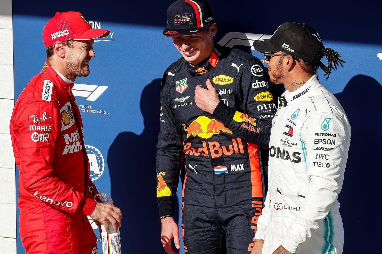 Formel-1-Größen Vettel, Verstappen, Hamilton (v. li.): Fahren die Stars einzelne Rennen virtuell?