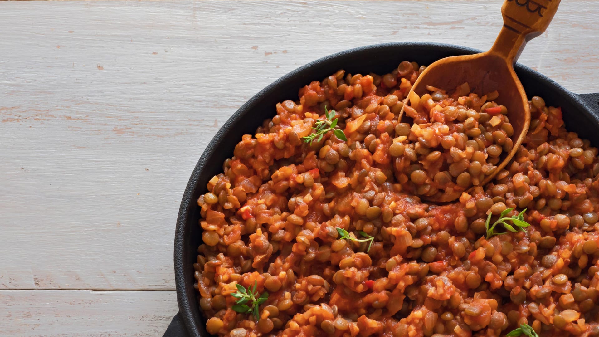 Linsenbolognese: Schmeckt super zum Beispiel zu Pasta.