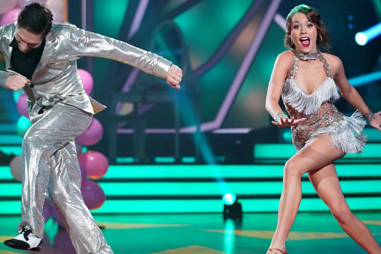 Noch drin: Laura Müller tanzte Charleston bei der letzten "Let's Dance-Show – und kam in die nächste Runde.