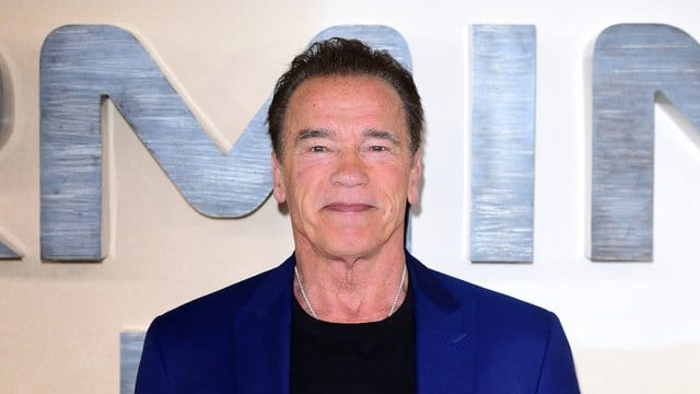Arnold Schwarzenegger dreht Filme mit seinen tierischen Mitbewohnern. Arnold Schwarzenegger dreht Filme mit seinen tierischen Mitbewohnern.