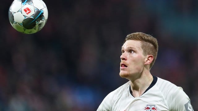 Unterstützt in der Corona-Krise eine Hilfsaktion von Nationalspieler-Kollegen: Marcel Halstenberg von RB Leipzig. Unterstützt in der Corona-Krise eine Hilfsaktion von Nationalspieler-Kollegen: Marcel Halstenberg von RB Leipzig.