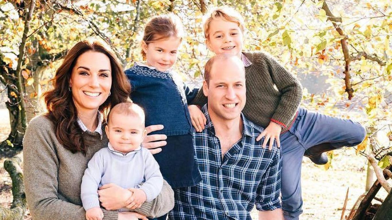 Herzogin Kate und Prinz William mit ihren Kindern: Aufgenommen wurde das Bild im Herbst 2018.