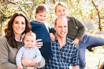 Herzogin Kate und Prinz William mit ihren Kindern: Aufgenommen wurde das Bild im Herbst 2018.