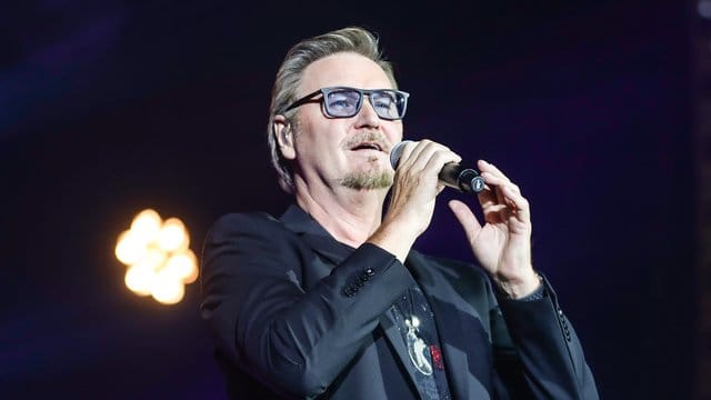 Nik P.