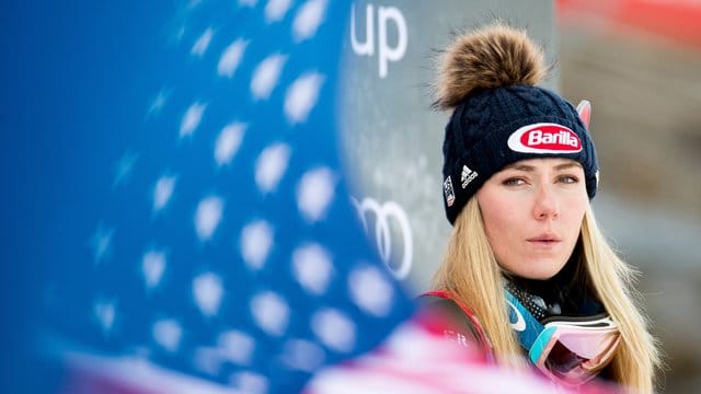 Mikaela Shiffrin bekundet ihre Solidarität mit einem eigenen Song. Mikaela Shiffrin bekundet ihre Solidarität mit einem eigenen Song.