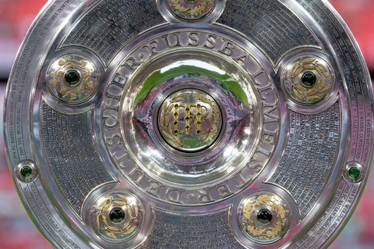 Wegen der Coronavirus-Pandemie ruht der Ball in der Bundesliga derzeit.