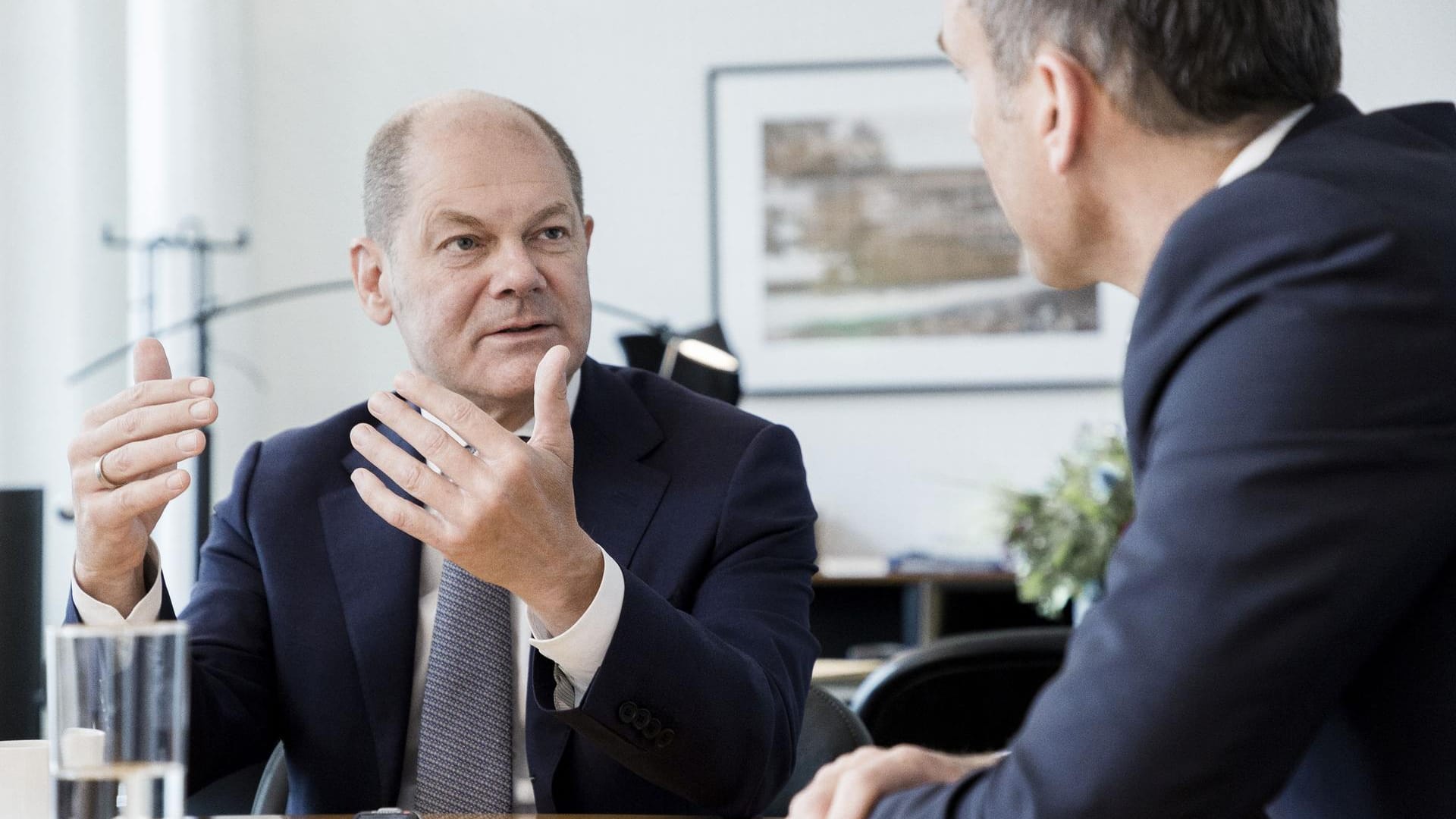 Olaf Scholz macht die Geldschleusen auf.