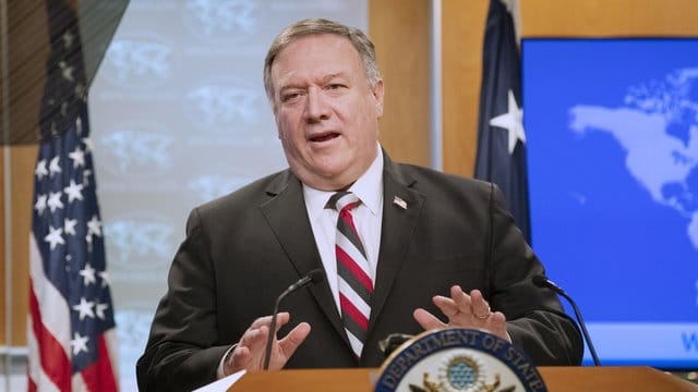Mike Pompeo ist trotz der Pandemie nach Afghanistan gereist. Mike Pompeo ist trotz der Pandemie nach Afghanistan gereist.