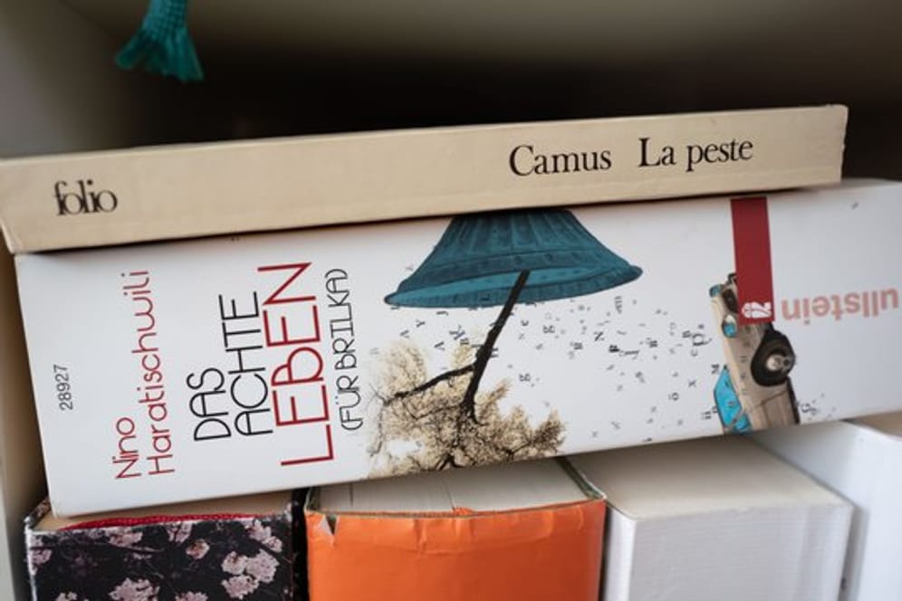 "Die Pest" von Albert Camus hat sich zum Bestseller entwickelt.