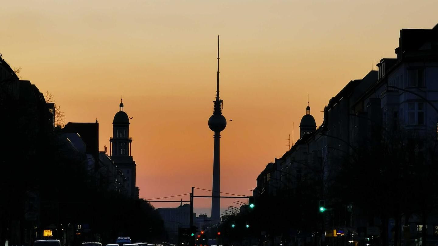Durch die Sporteinheit an der frischen Luft durfte ich diesen Sonnenuntergang bewundern.