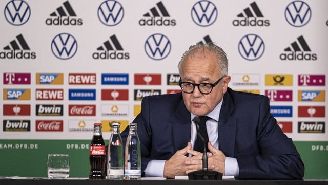 Rechnet nicht mit Olympischen Spielen im Sommer: DFB-Präsident Fritz Keller. Rechnet nicht mit Olympischen Spielen im Sommer: DFB-Präsident Fritz Keller.