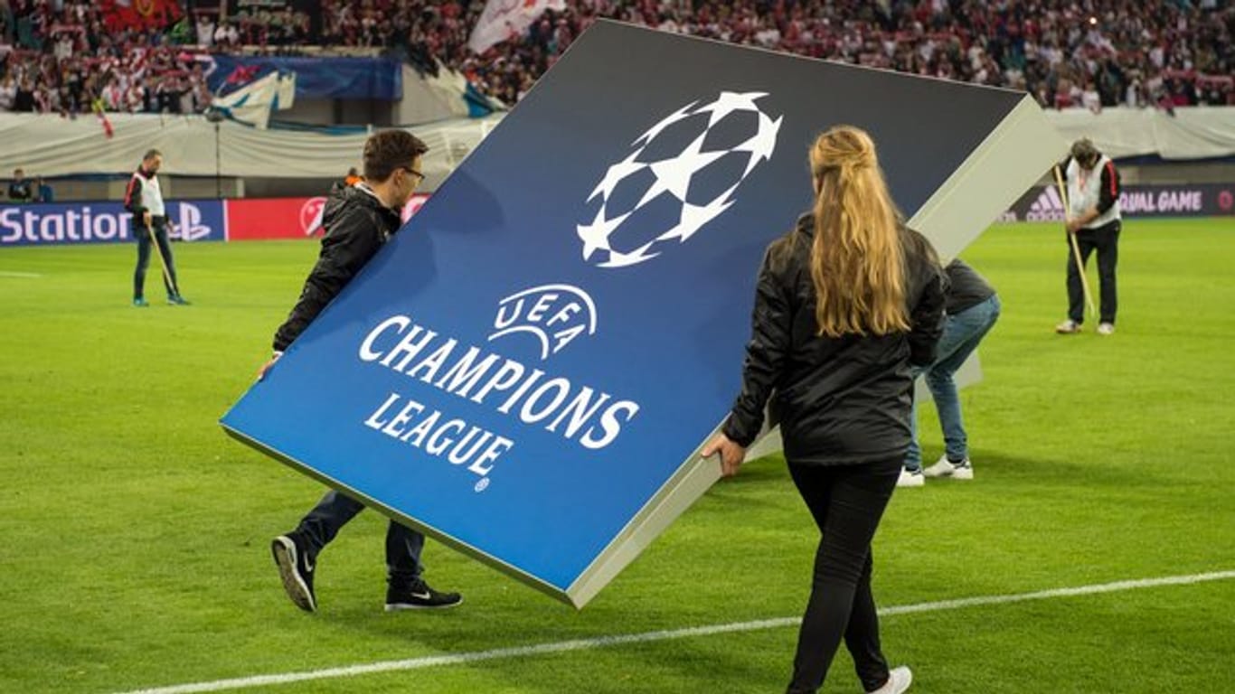 Die UEFA verschiebt die Endspiele der Europacup-Wettbewerbe.