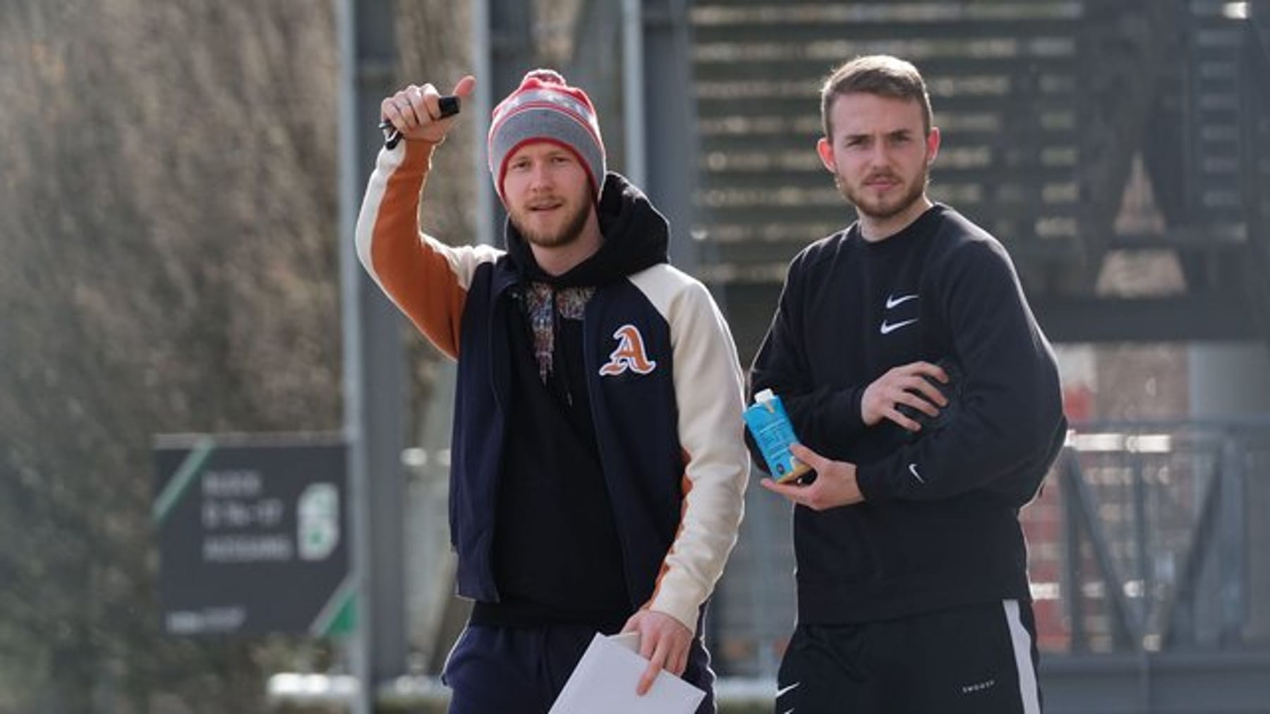 Hannover 96 Jannes Horn nach positivem Coronatest "Geht mir wieder gut"