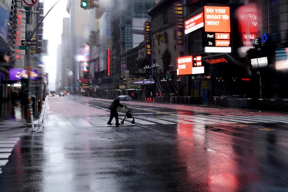 Times Square am Montag: Die Touristen-Hotspots sind größtenteils leer.
