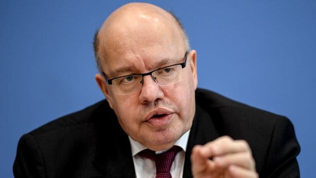 Peter Altmaier setzt darauf, dass die Gelder nach Beschlussfassungen in Bundestag und Bundesrat schon kommende Woche bereitstehen. Peter Altmaier setzt darauf, dass die Gelder nach Beschlussfassungen in Bundestag und Bundesrat schon kommende Woche bereitstehen.