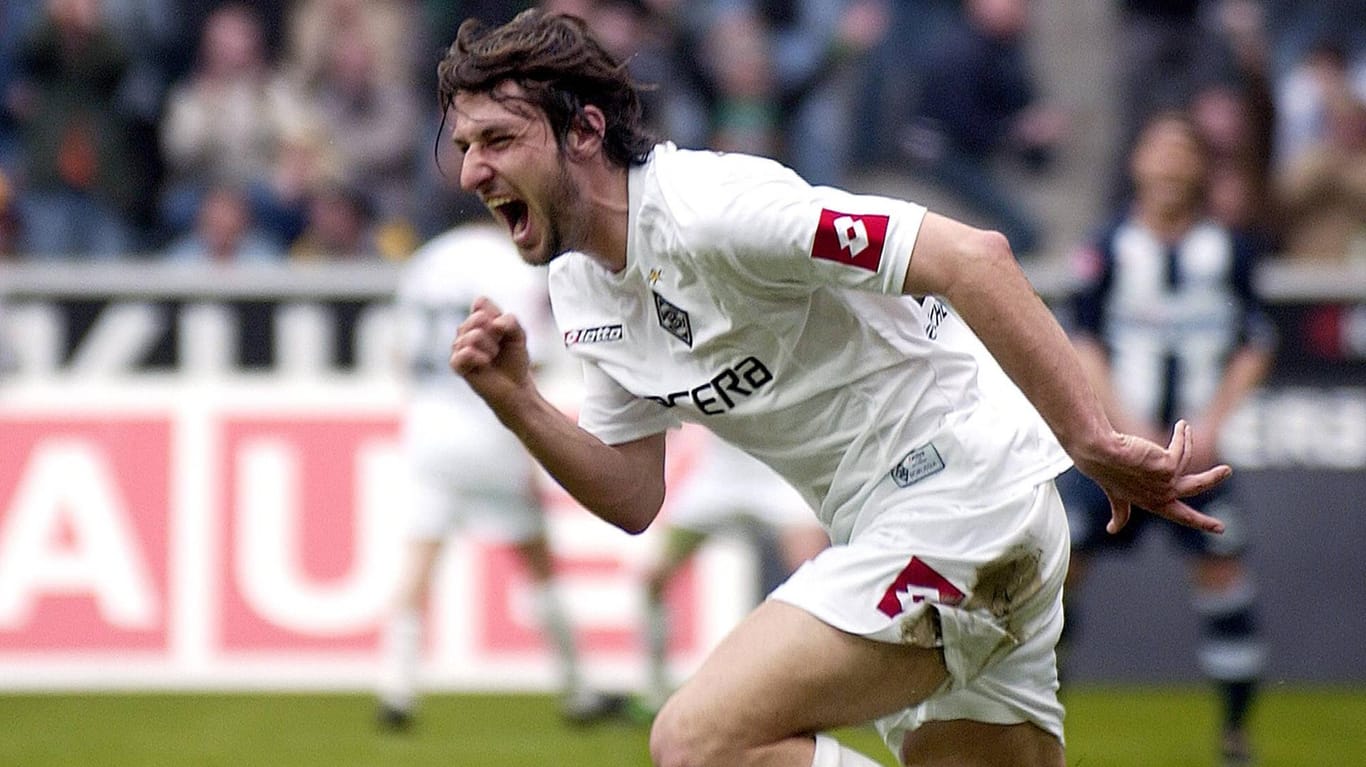 Thomas Broich: Der Ex-Profi jubelt über ein Tor für Borussia Mönchengladbach im April 2006.
