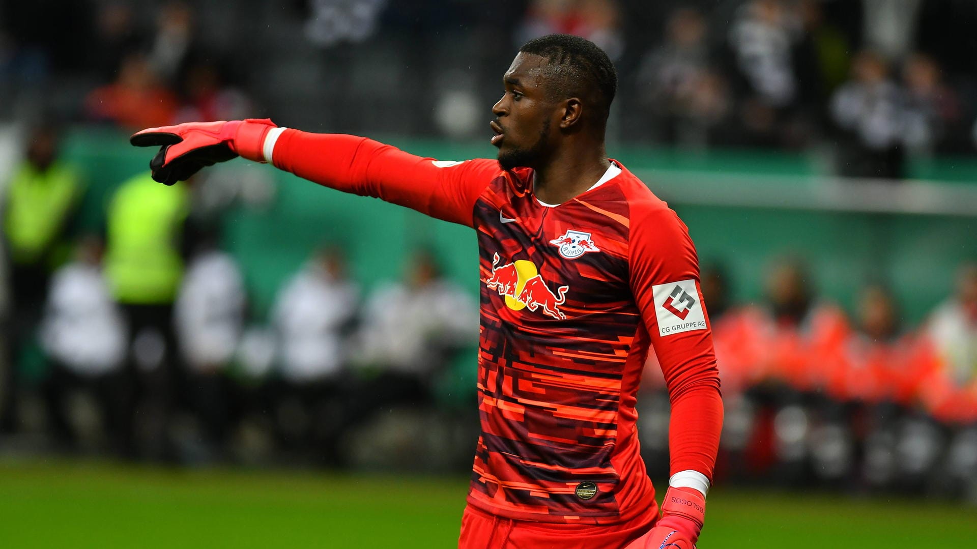 Yvon Mvogo: Wird er die neue Nummer eins beim FC Schalke?