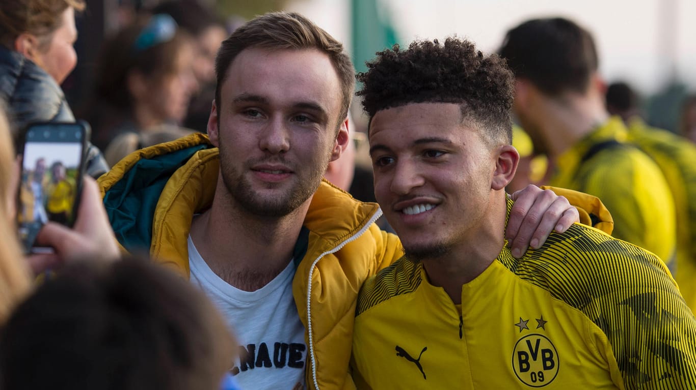 Jadon Sancho: Der Engländer hat sich bei Borussia Dortmund zu einem echten Fanliebling entwickelt.