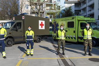 Basel: In der Schweizer Stadt ist ein Spital-Batallion im Einsatz.