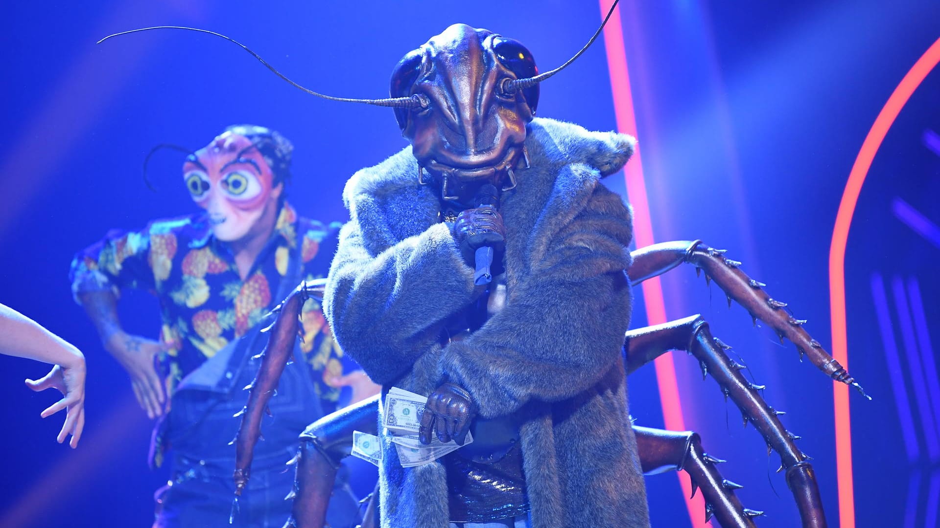 Unter diesem Kostüm steckte Angelo Kelly bei "The Masked Singer".