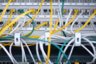 Noch halten die Netze der Telekom-Betreiber in Deutschland dem Ansturm stand.