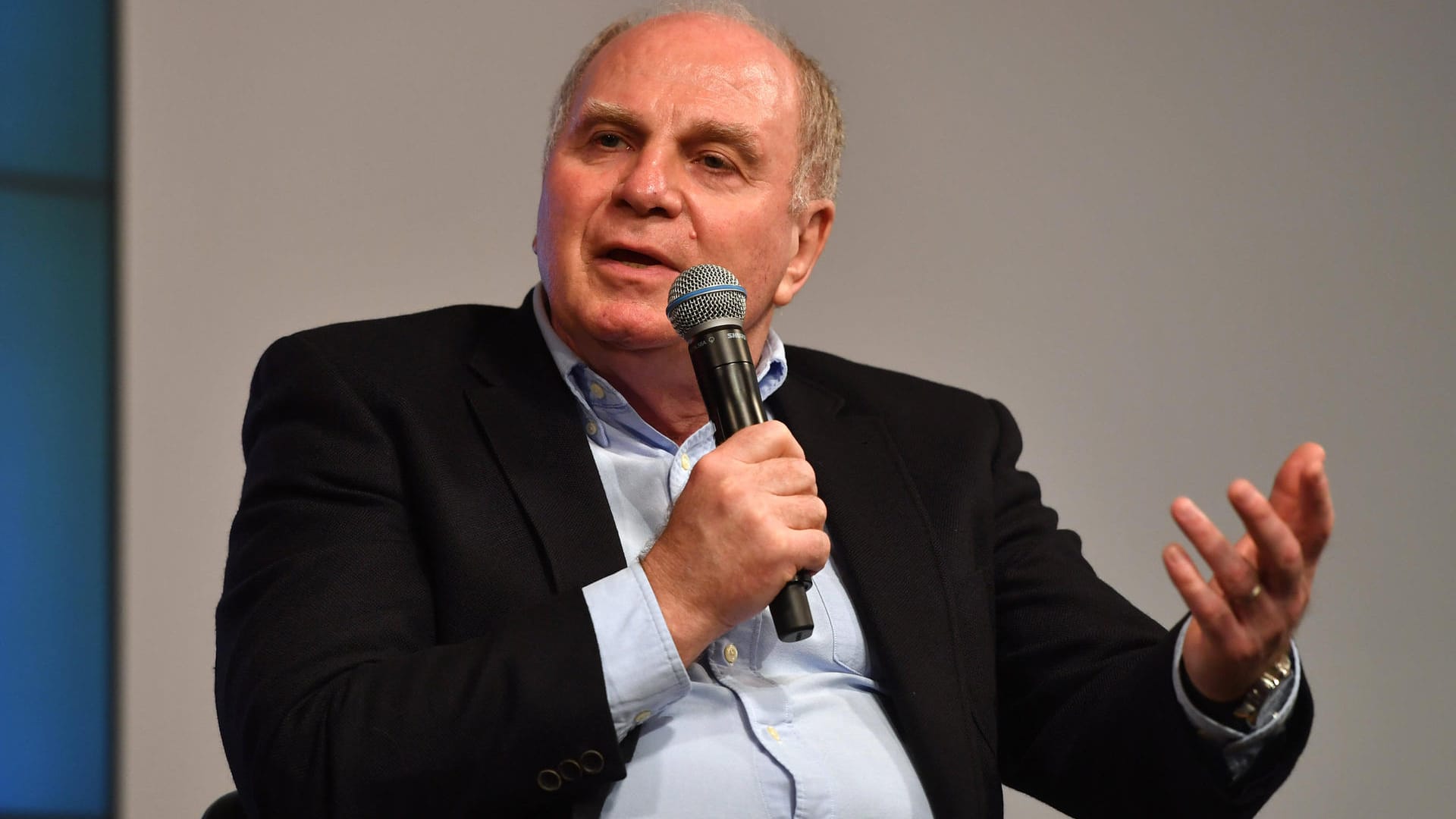 Deutliche Worte: Uli Hoeneß spricht über die Zukunft des Fußballs.