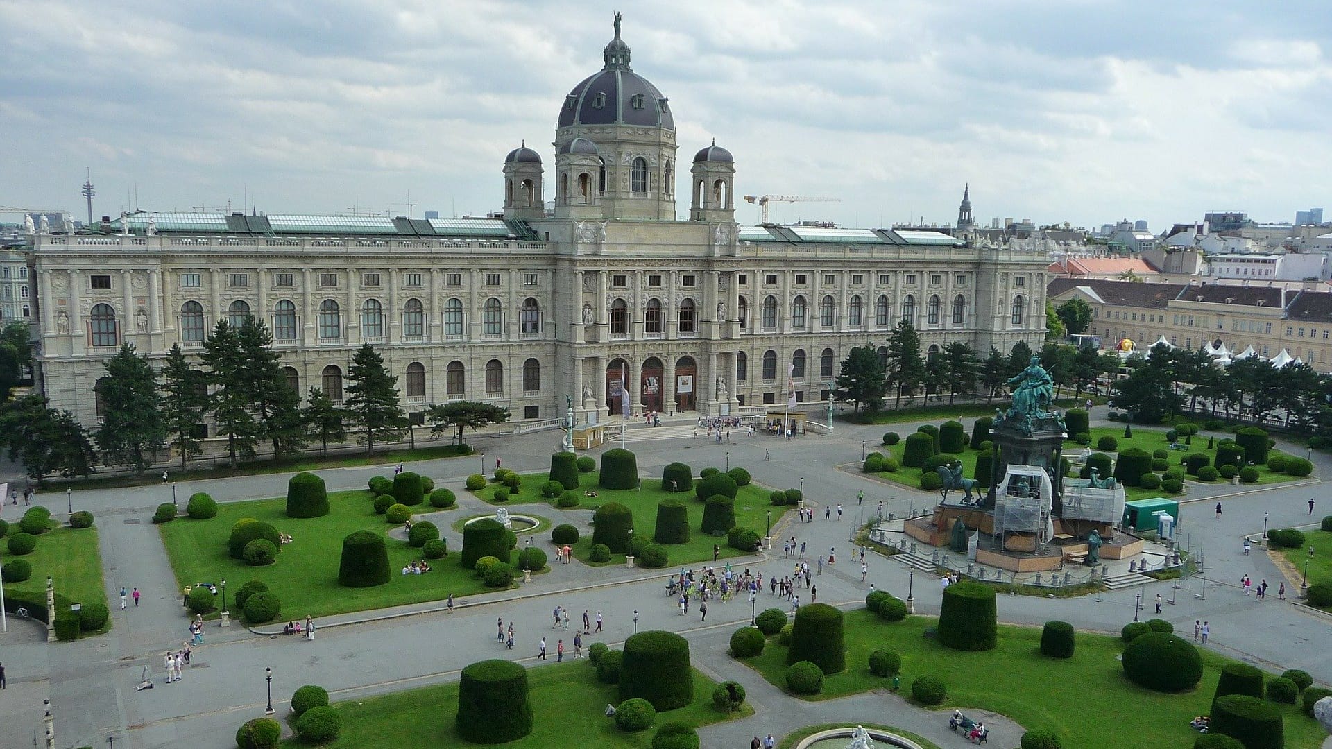 Kunsthistorisches Museum Wien: Es wurde nahe der Hofburg für die umfangreichen Sammlungen des Kaiserhauses erbaut.