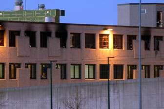 Justizvollzugsanstalt in Schrassig: Dort randallierten 25 Gefängnisinsassen. (Archivbild)