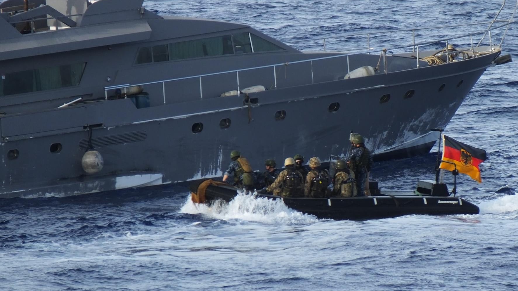 Einsatz zur Beschlagnahmung von Waffen auf dem Mittelmeer: Die Mission "Sophia" wird durch "Irini" abgelöst. (Archivbild)