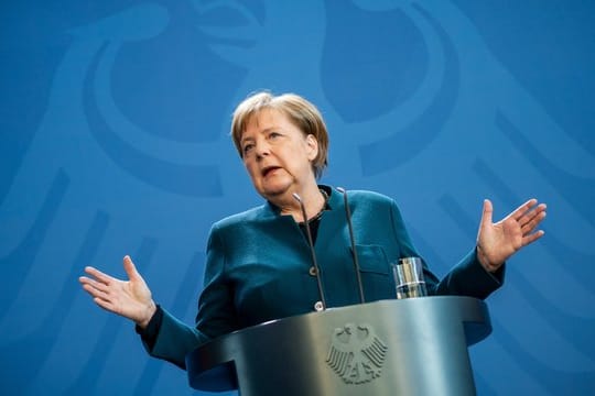 Bundeskanzlerin Angela Merkel spricht bei einer Pressekonferenz am 22.