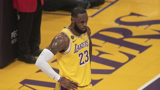 NBA-Superstar LeBron James spielt für die Los Angeles Lakers. NBA-Superstar LeBron James spielt für die Los Angeles Lakers.