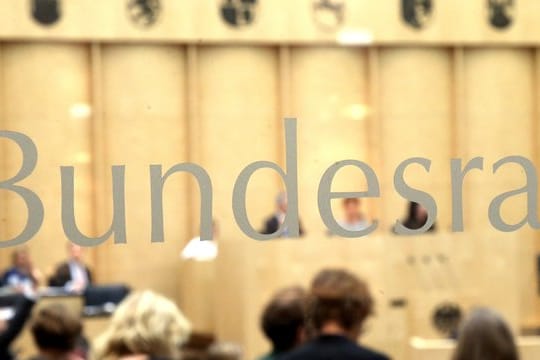 Der Bundesrat gibt grünes Licht für das Corona-Krisen-Paket.
