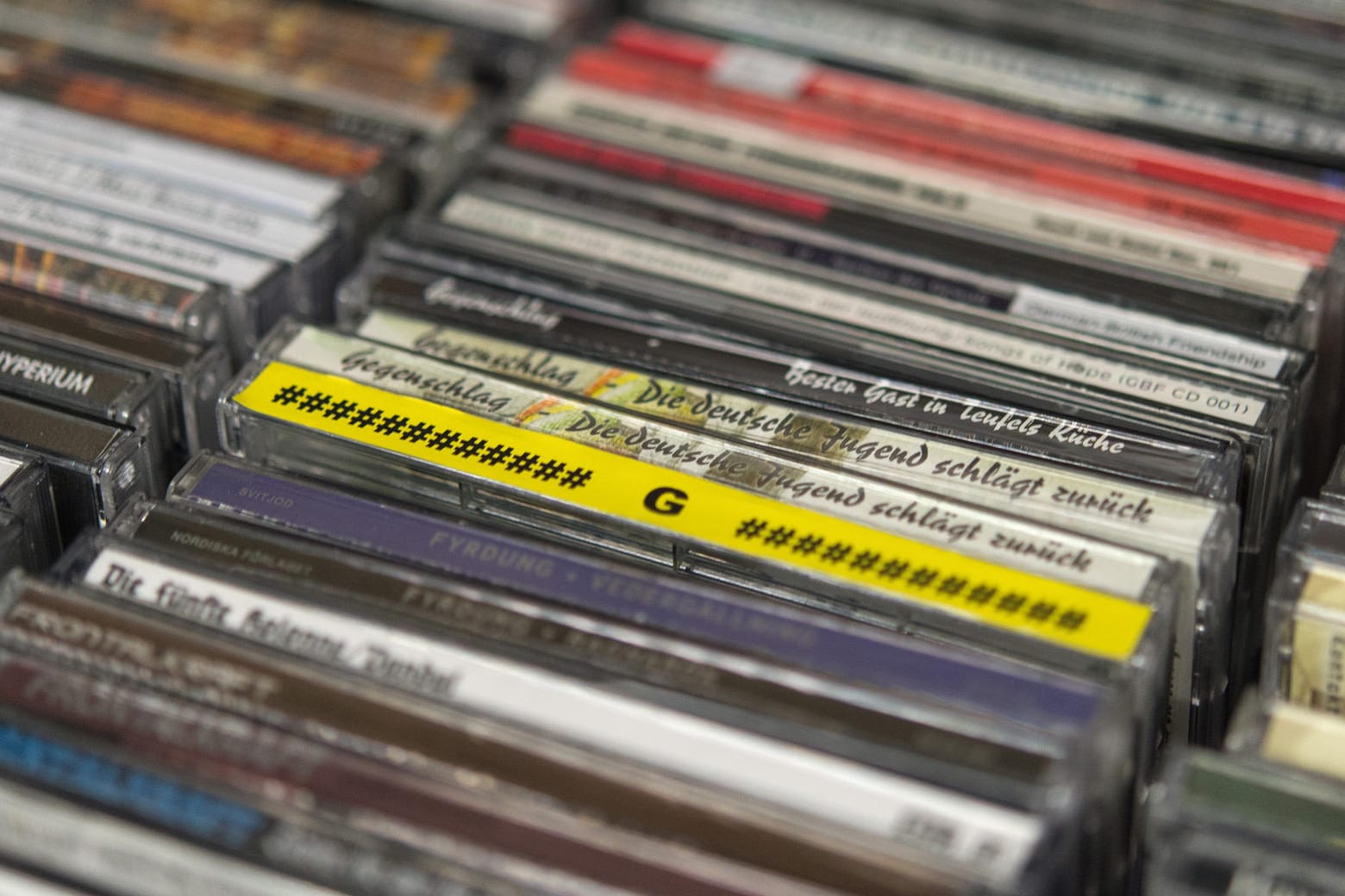 Rechtsrock-CDs: 80 Tonträger wie diese landeten im vergangenen Jahr auf dem Index.