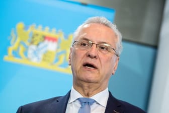 Bayerns Innenminister Joachim Herrmann: "Verstöße werden wir konsequent sanktionieren.