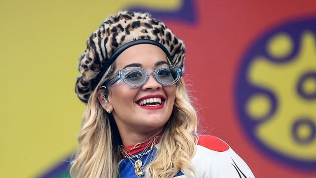 Topstar Rita Ora macht bei "Stream Aid 2020" mit.