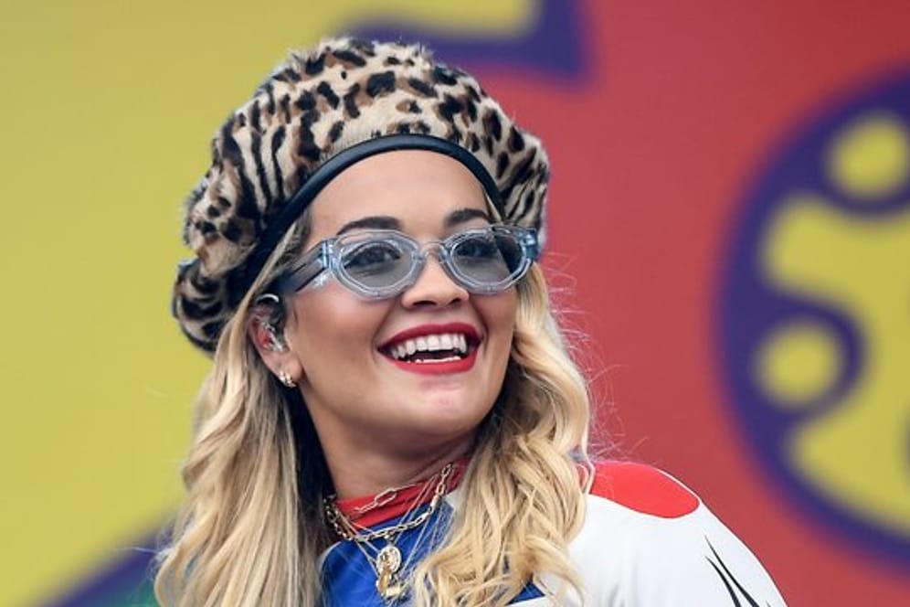 Topstar Rita Ora macht bei "Stream Aid 2020" mit.