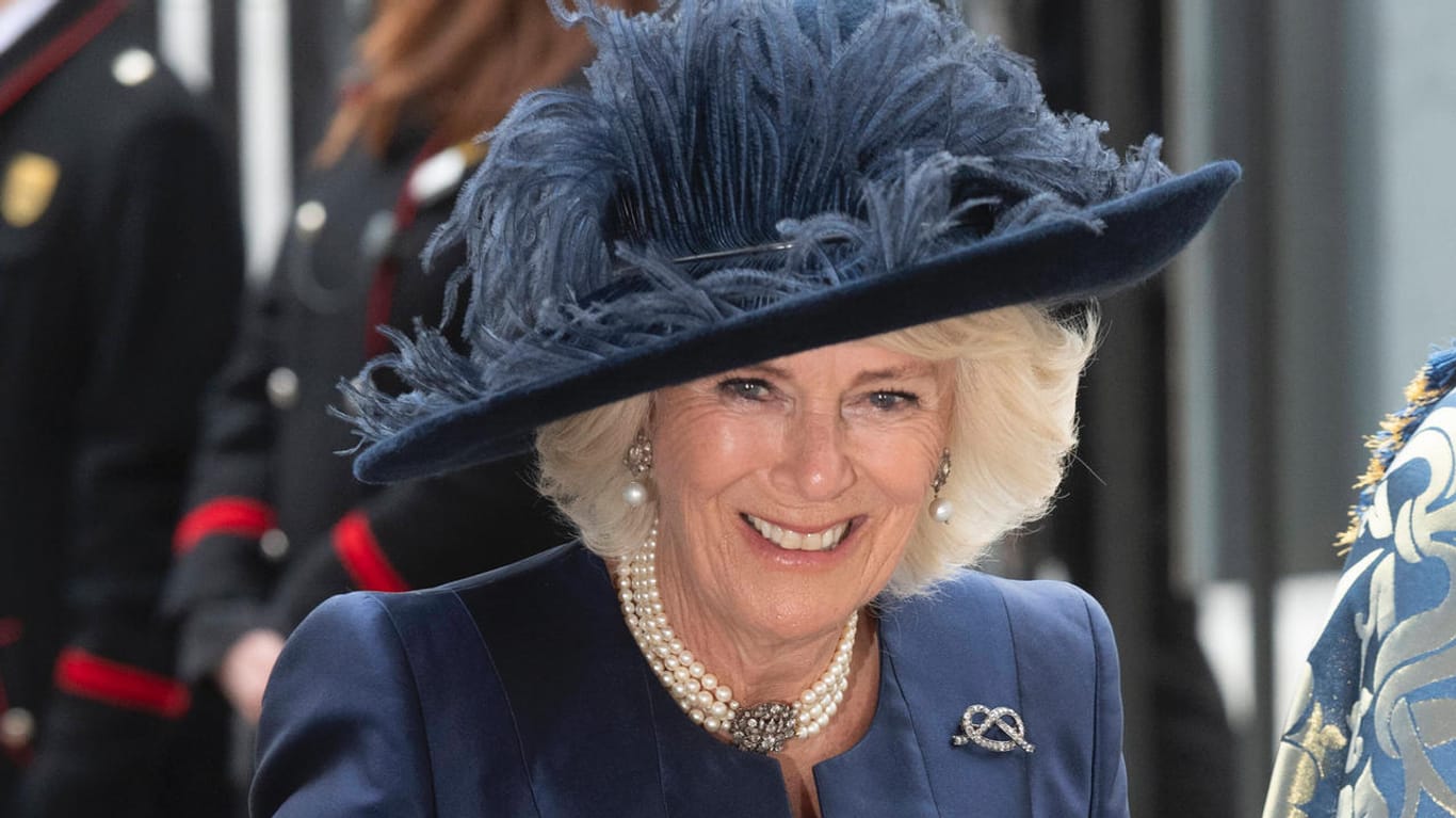 Herzogin Camilla: Seit dem 9. April 2005 ist Camilla mit Prinz Charles verheiratet.
